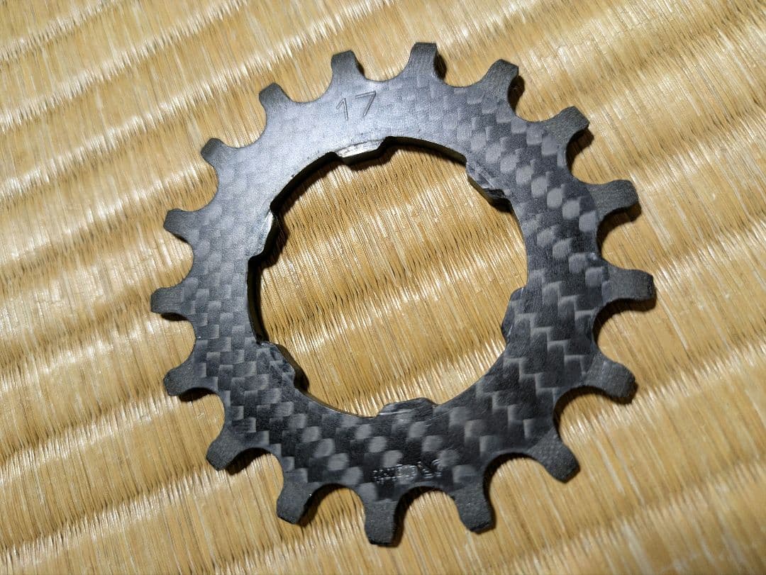 Digirit カーボン コグ 17T
