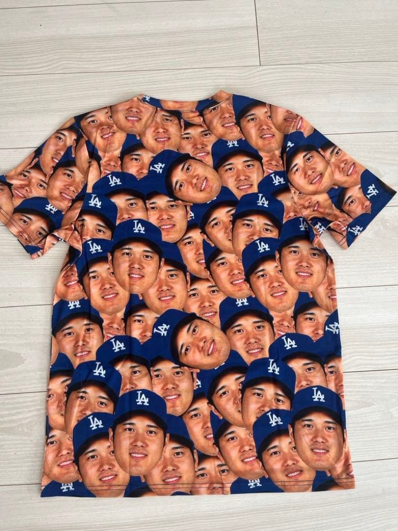 【新品•未開封】LAドジャース 大谷翔平 顔プリント Tシャツ