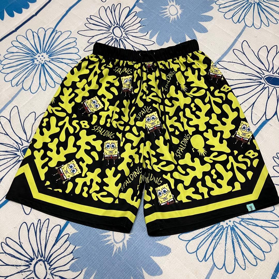 【希少】SPALDING スポンジボブ コラボ　総柄　バスパン　ハーフパンツ