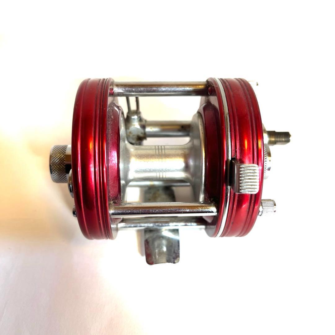 アブガルシア アンバサダー 5500C レッド