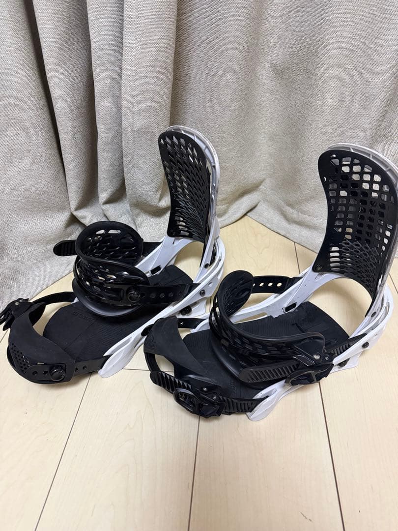 Burton Genesis Re:Flex Mサイズ バートン　ジェネシス