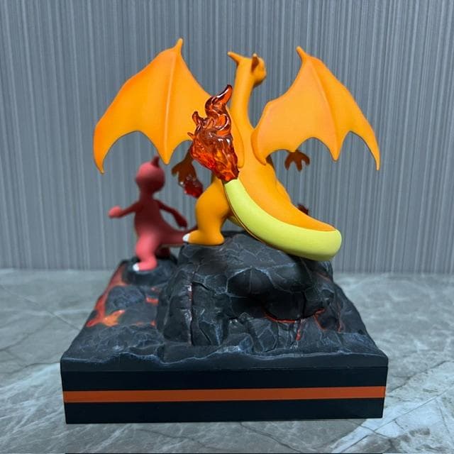 【 新品 】リザードン　リザード　ヒトカゲ　ガレキ　フィギュア　セット