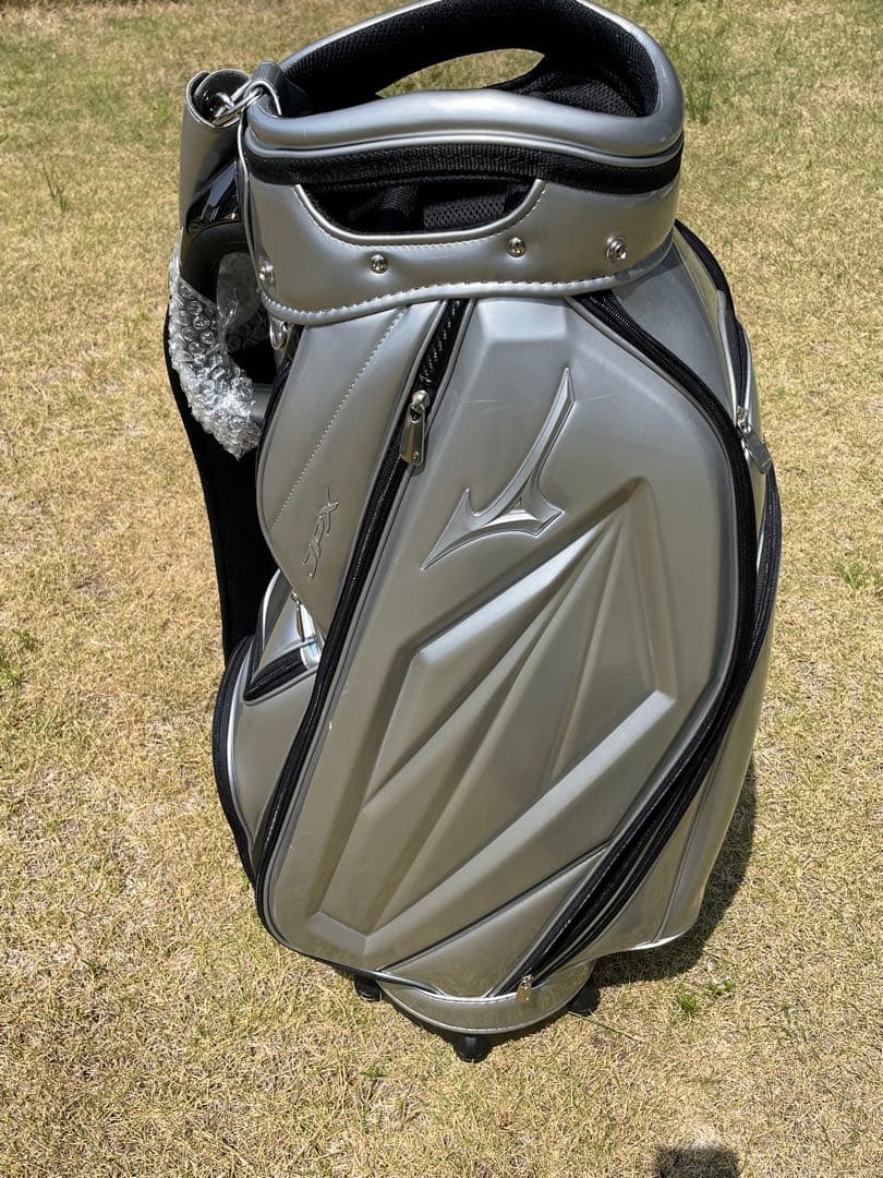 新品未使用品　MIZUNOミズノ キャディバッグ9.5型　シルバー