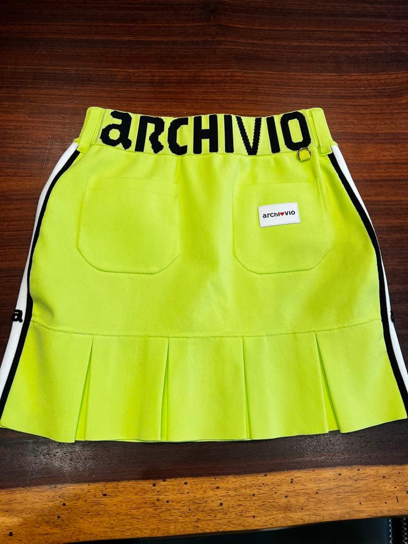 ARCHIVIO セーターとスカートセット＊ソックス付き