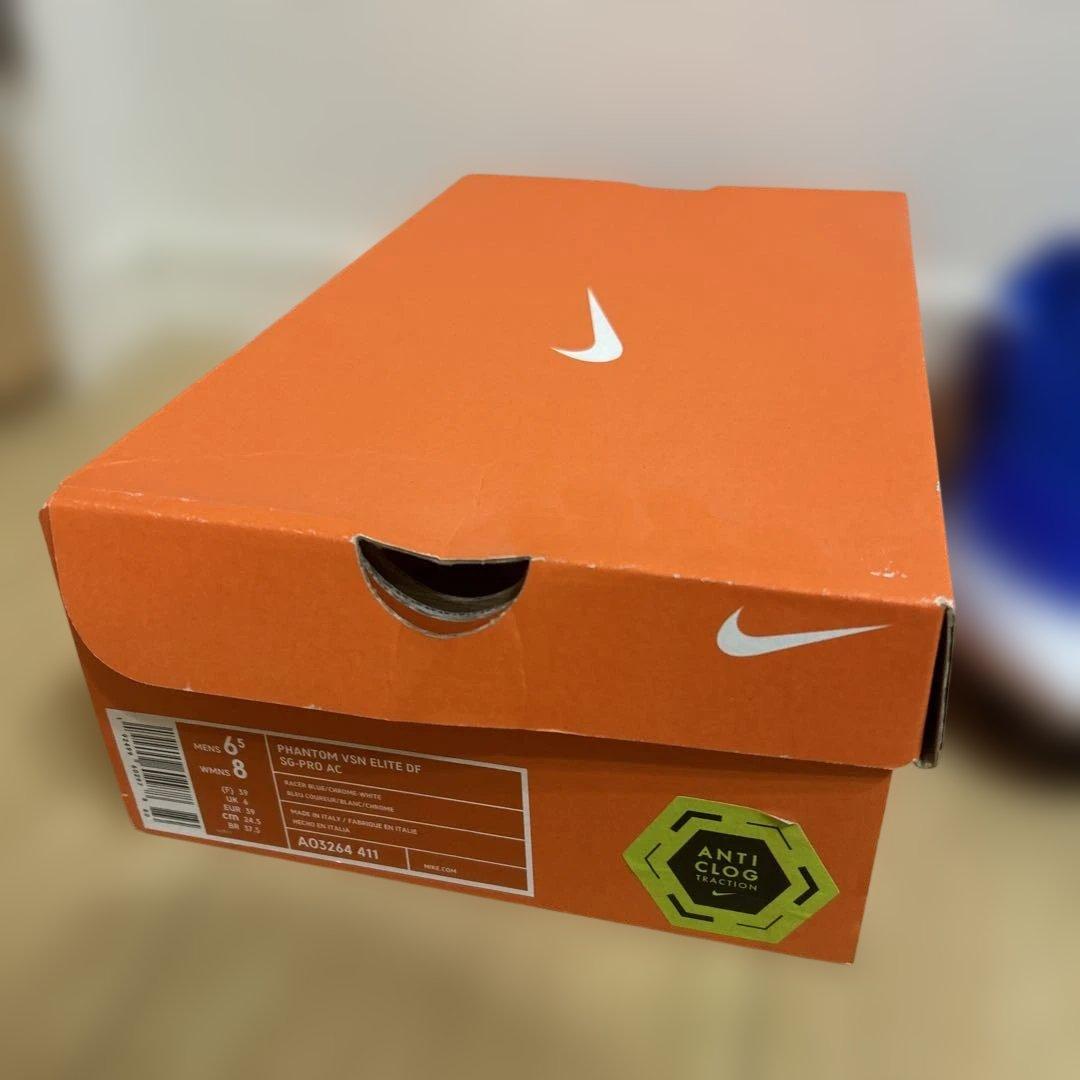 Nike サッカースパイク 青白 森重　真人の直筆サインその他不明Jリーガ2人