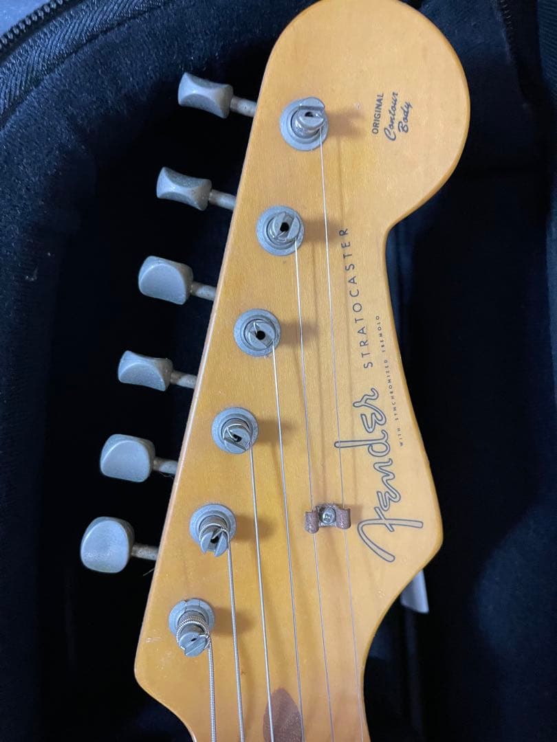 Fender Stratocaster レッド 日本製　ソフトケース付