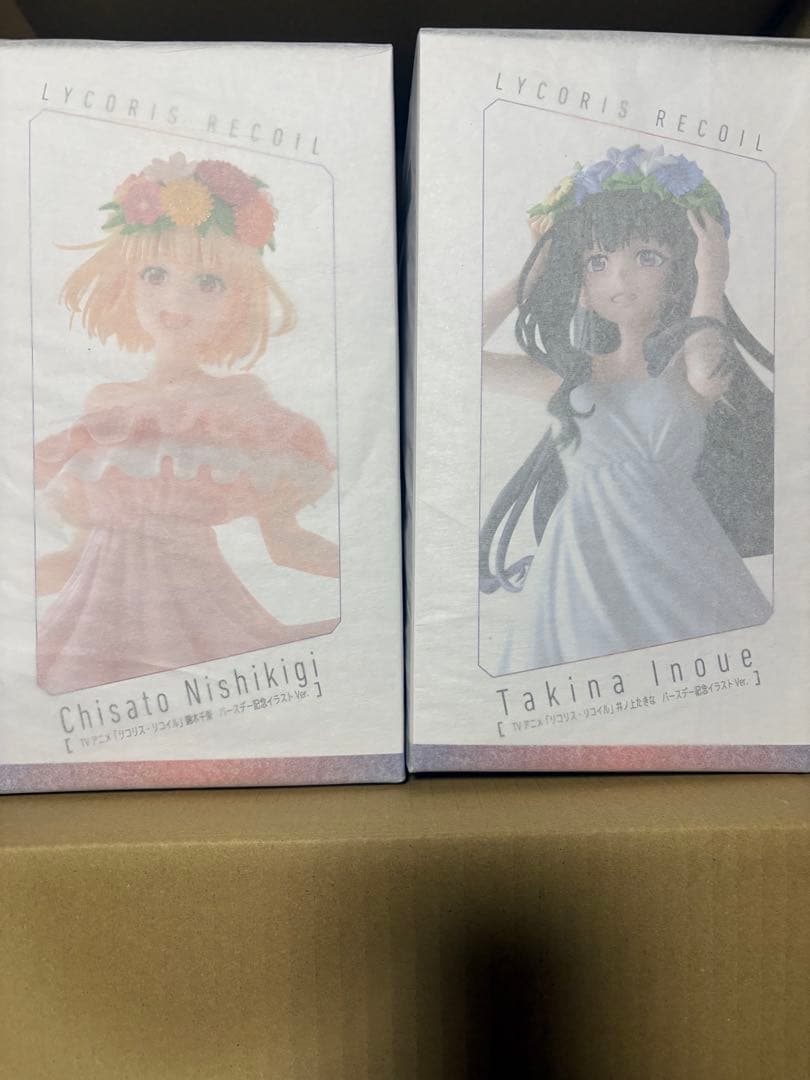 錦木千束、井ノ上たきな　バースデー記念イラストVer.　ノンスケールフィギュア