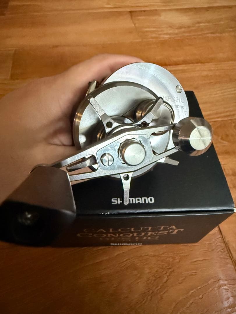 SHIMANO 17カルカッタコンクエストBFS LEFT