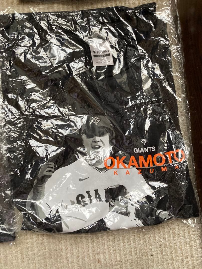 【即購入可能】坂本勇人　大勢　戸郷翔征　岡本和真　 Tシャツ　巨人　ジャイアンツ