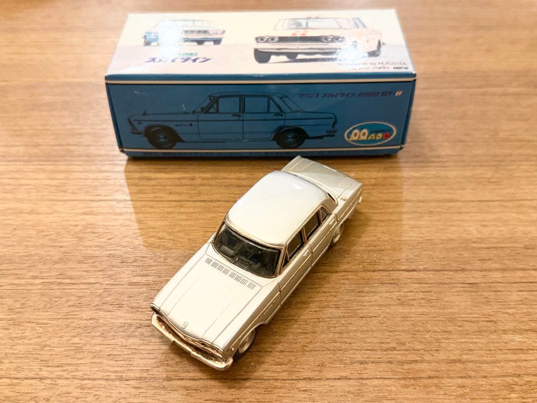 中古品 1/43 アドバンスピリット プリンス スカイライン 2000 シルバー