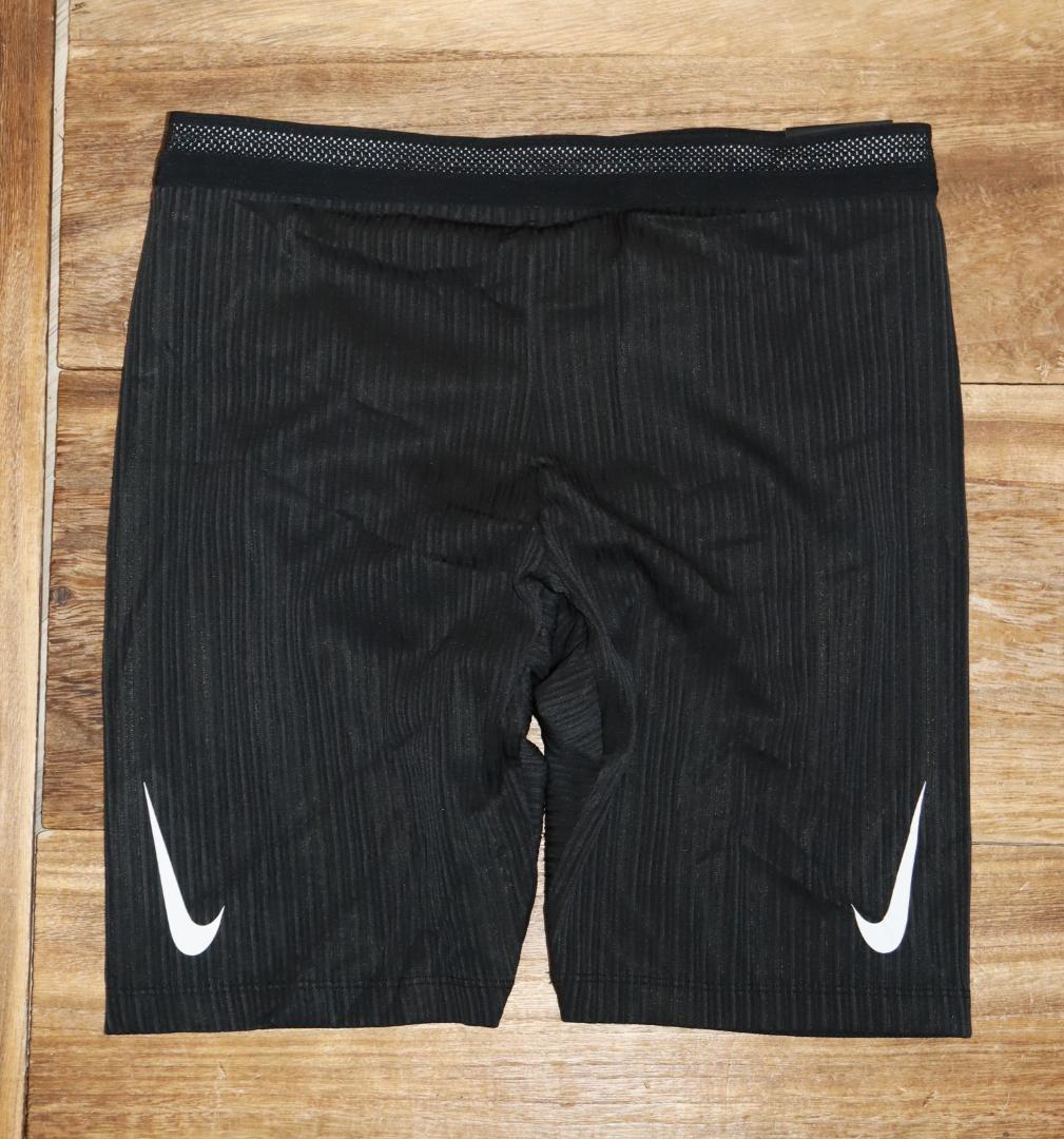 新品 NIKE エアロスイフト ハーフ タイツ (Sサイズ) Ⓗ