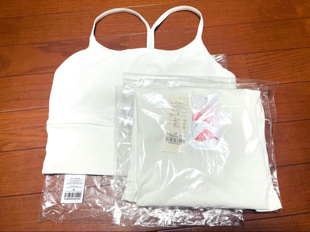 SUKALA バックツイストセパレートタンクトップ セットMサイズ