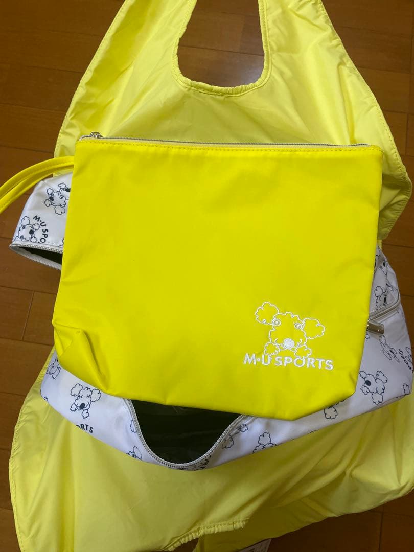 M・U SPORTS ゴルフバッグ ボストンバッグイエロー