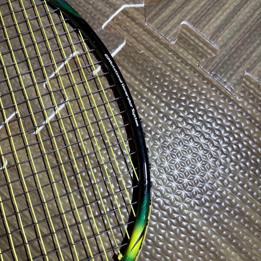 ヨネックス　YONEX アストロクス2 バドミントンラケット