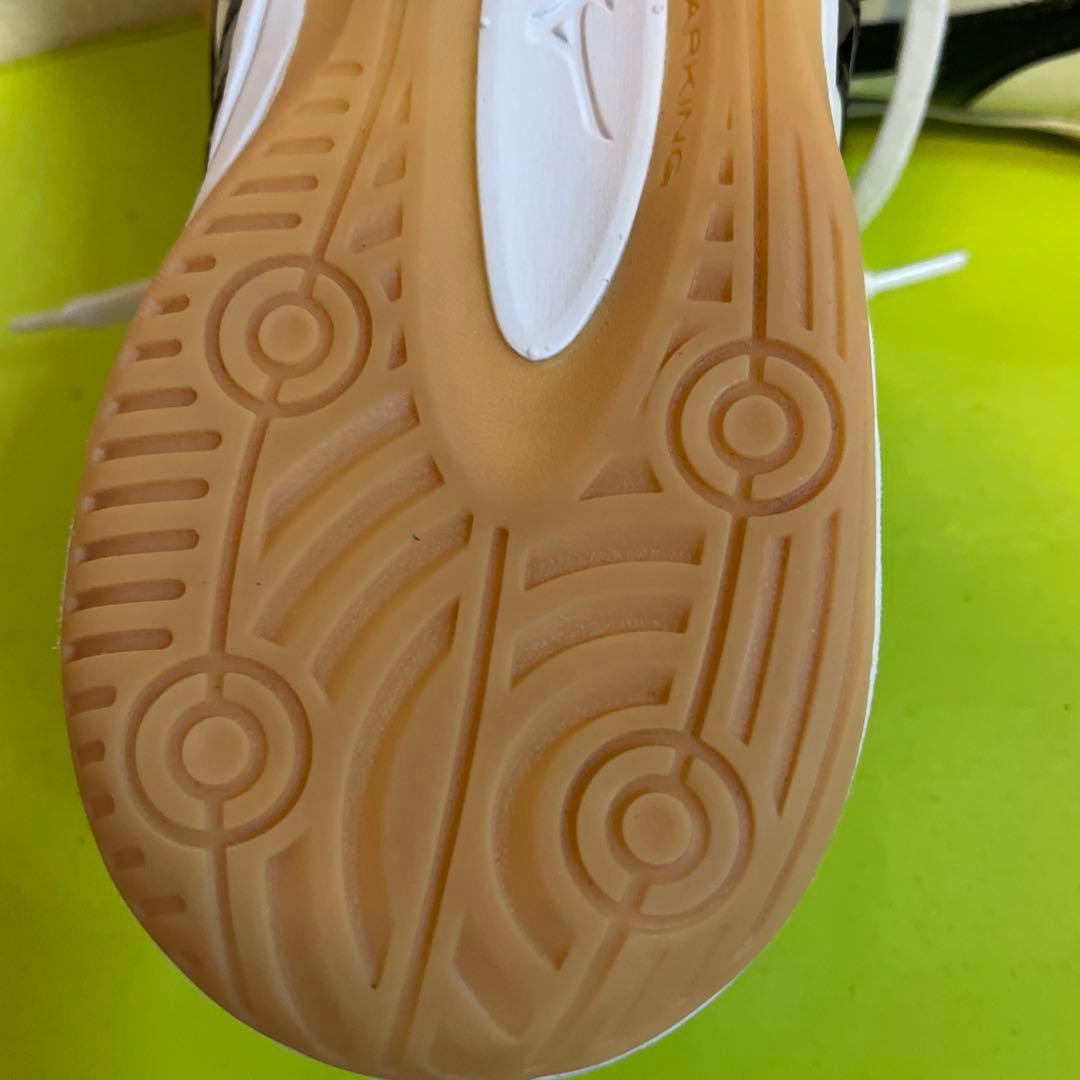 Mizuno Morelia フットサルシューズ