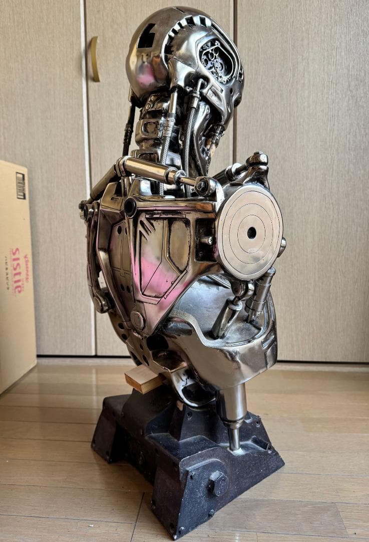 オカルィマ ターミネーター2 T-800 1/1スケール ライフサイズ バスト