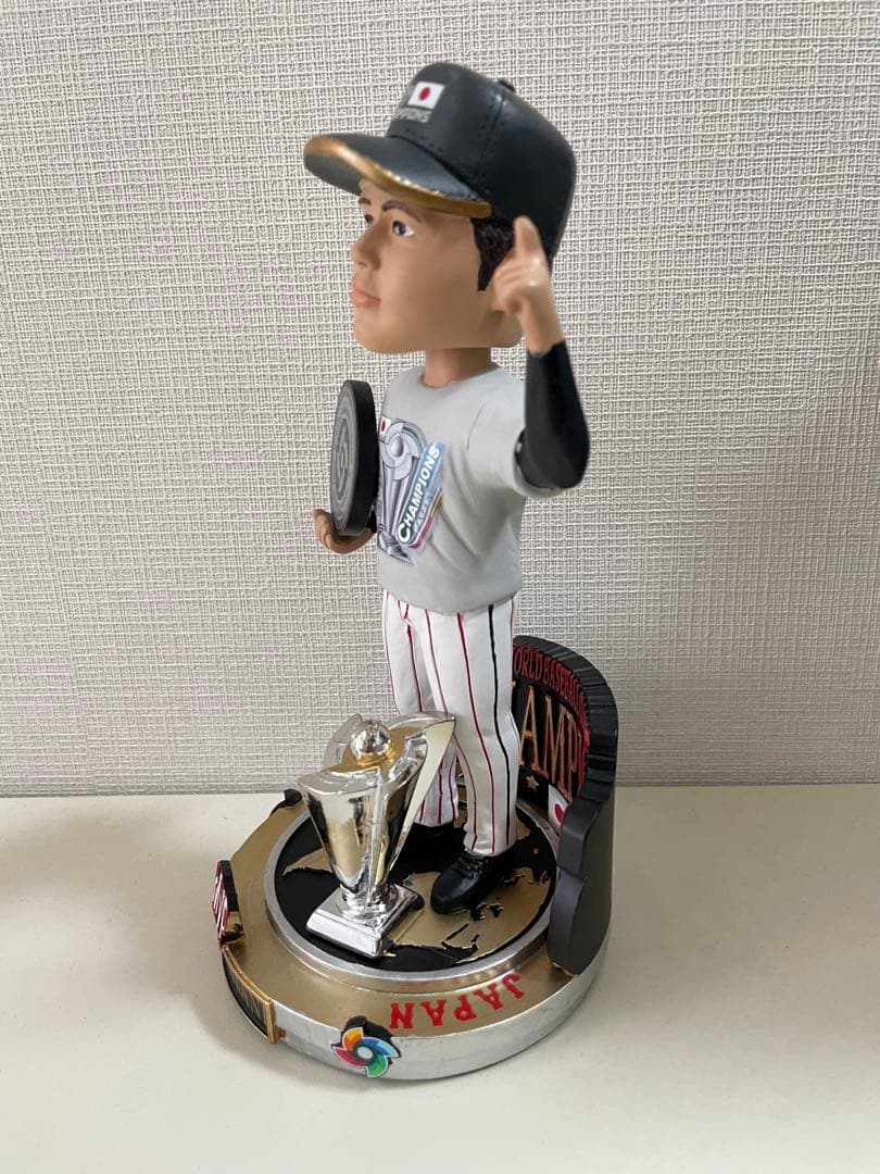 大谷翔平【123個限定】ボブルヘッド　WBC 優勝トロフィー MVP盾