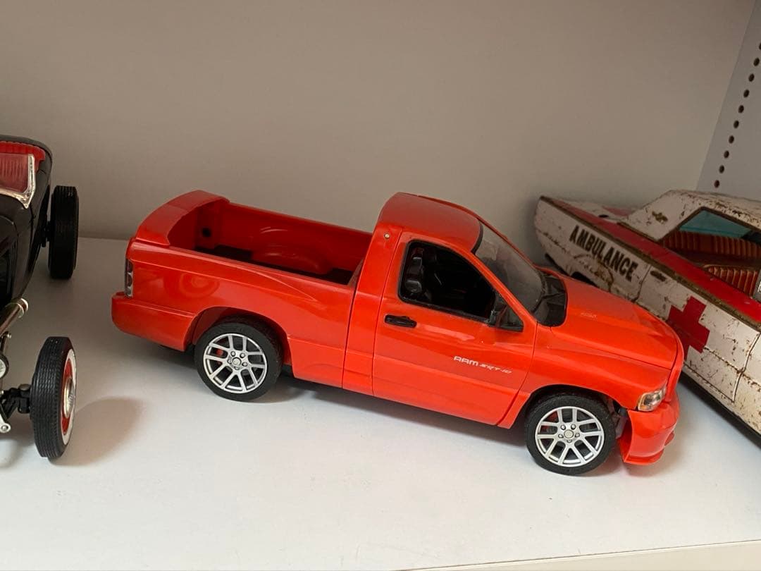 ダッジ　ラムトラック　SRT10 バイパー　トランスフォーマー