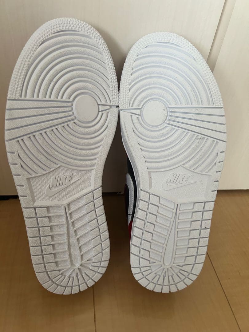 Nike Air Jordan 1 Low レッド/ブラック