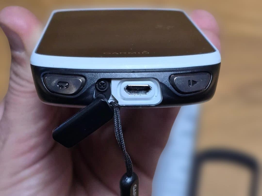 【美品】Garmin Edge 1030 セット (ケイデンスセンサー付き)