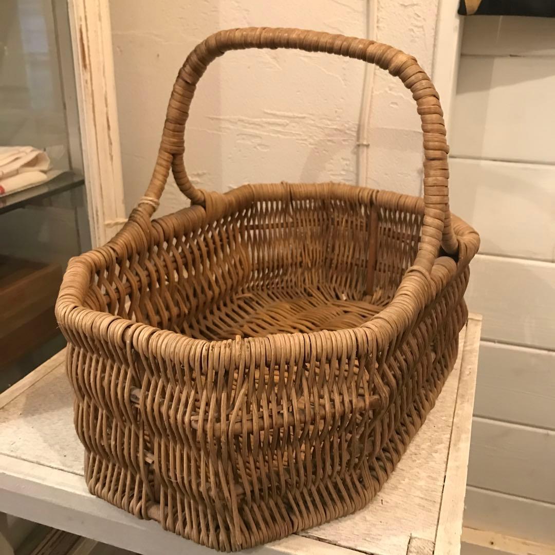 イギリスアンティークバスケット
