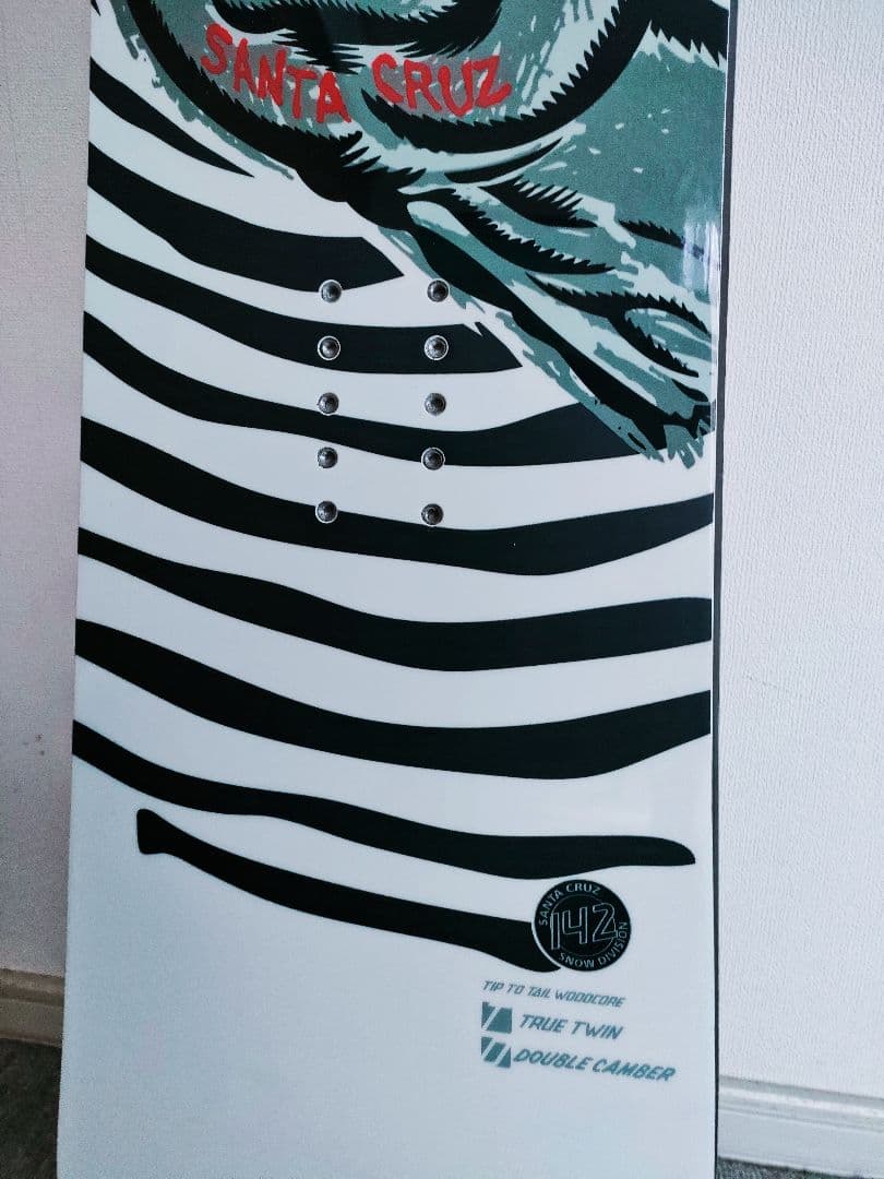 Santa Cruz OFF HAND ダブルキャンバー 142cm