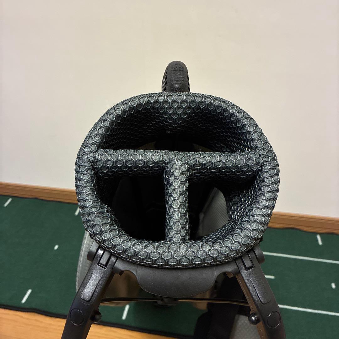 【ほぼ未使用】ゴルフ スタンドバッグ 軽量 小型 練習用 8本収納