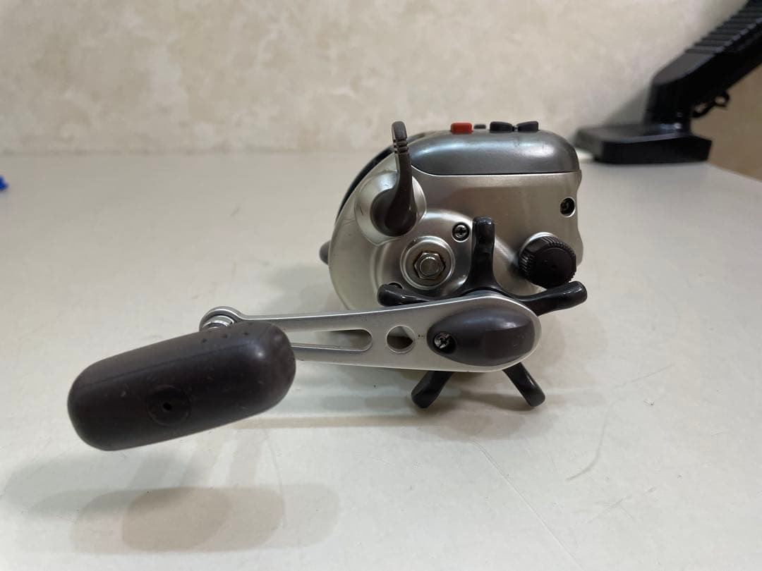 SHIMANO まとめて2台 Plays ,1000H 電動リール