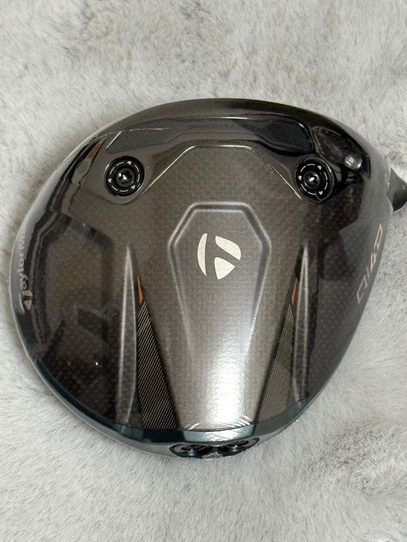 希少！　新品　テーラーメイド Qi4D 8度　ドライバーヘッド