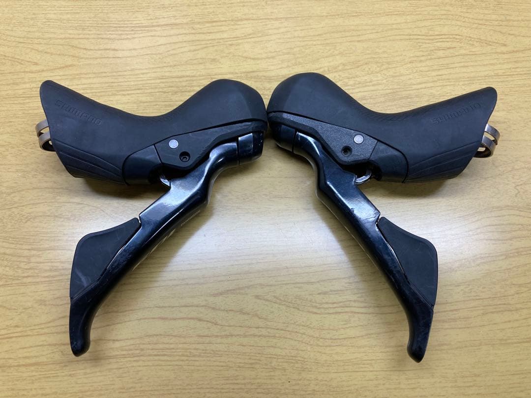 Shimano 105 2×11 油圧ブレーキ レバーセット　st-r7020