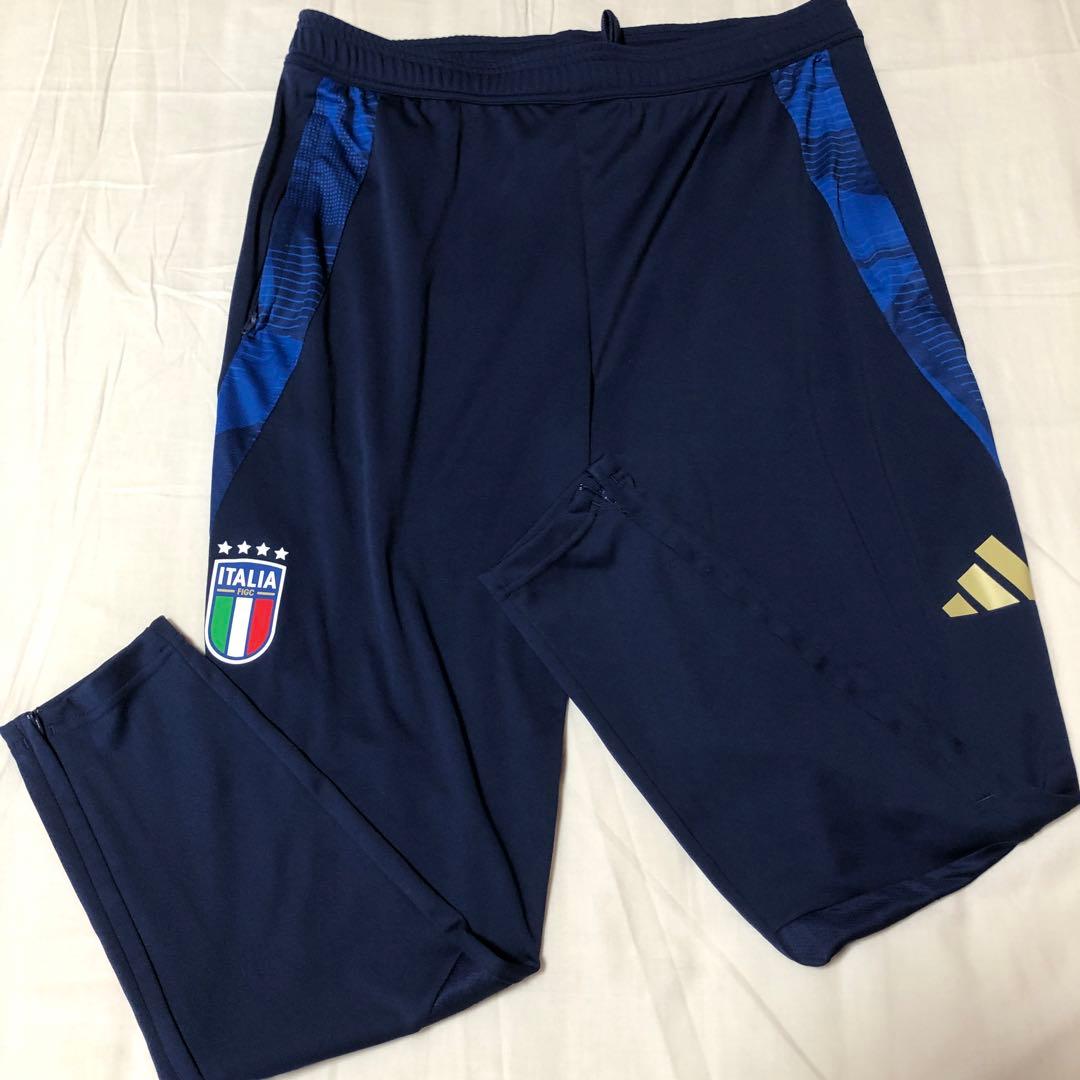 アディダス　イタリア代表　トレーニングパンツ　新品タグ付　tiro