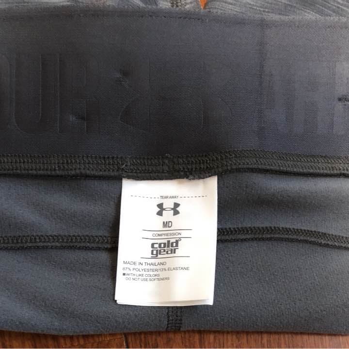 UNDER ARMOUR  レギングス