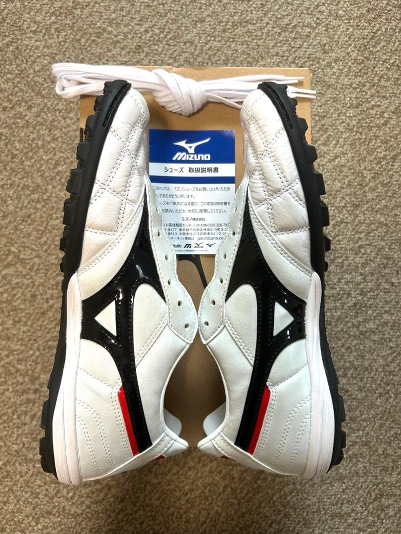 【超美品】ミズノMorelia モレリア TFフットサルシューズ 25.5cm