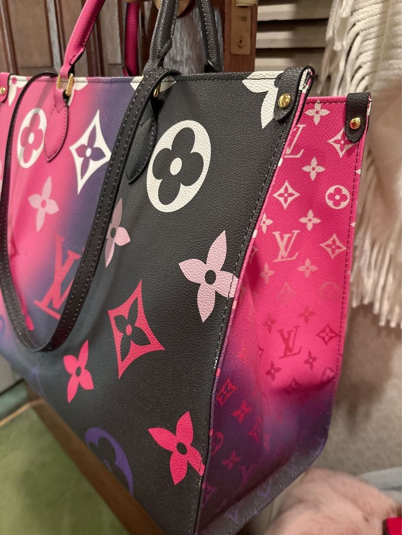 ♡極レア♡Louis Vuitton オンザゴートートバッグGMノベルティ