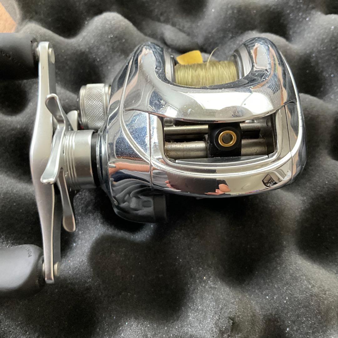 【ベイトリール　シマノ】　SHIMANO アンタレスDC 右巻き　ブラックバス