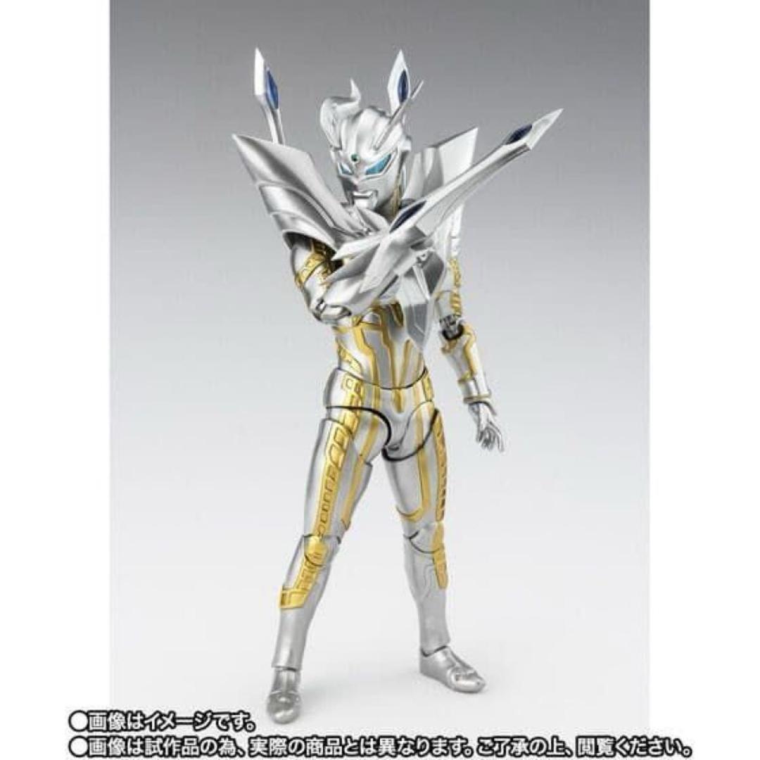桜島Ver栄光の昭和ライダー　ウルティメイトシャイニングウルトラマンゼロ セット