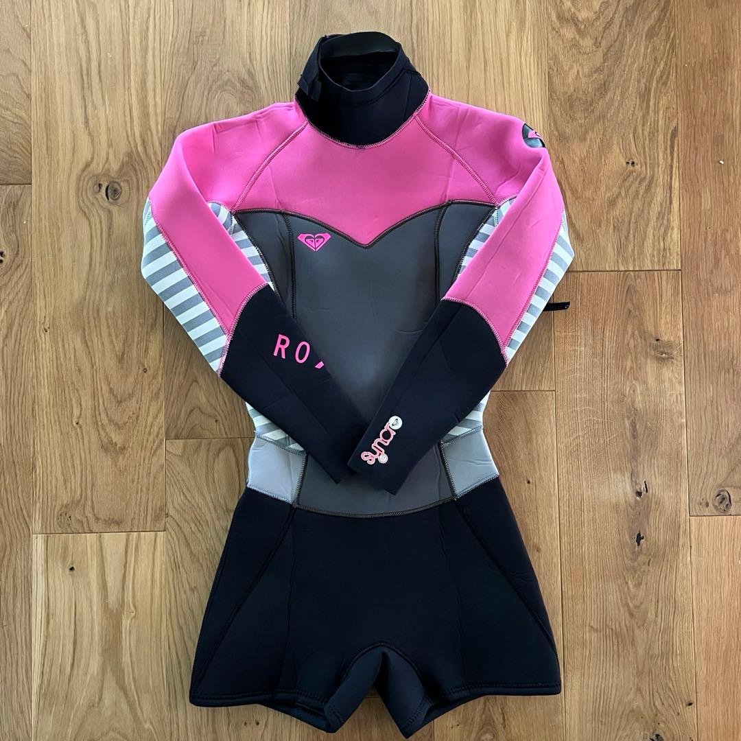 ロキシー　ウェットスーツ　roxy