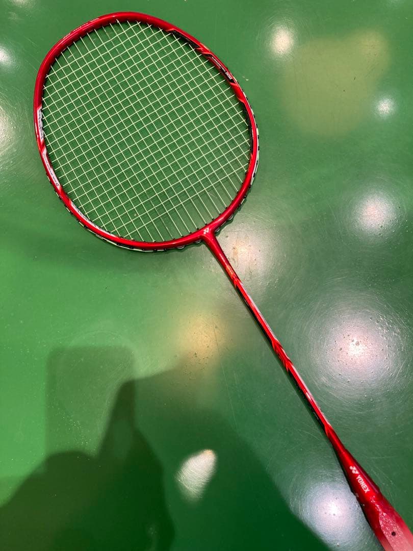 YONEX ヨネックスバドミントンラケット デュオラ7 DUORA 7 赤色‼︎