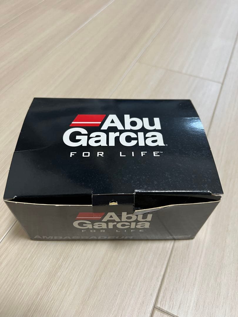 希少　超美品　Abu Garcia 5601C4 ベイトリール　左巻き　ブルー