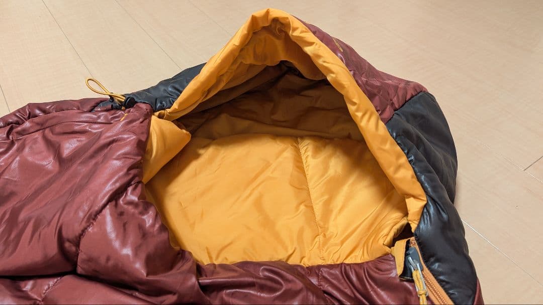 NEMO「TEMPO50＋収納袋セット」メンズ化繊シュラフ【中古美品】