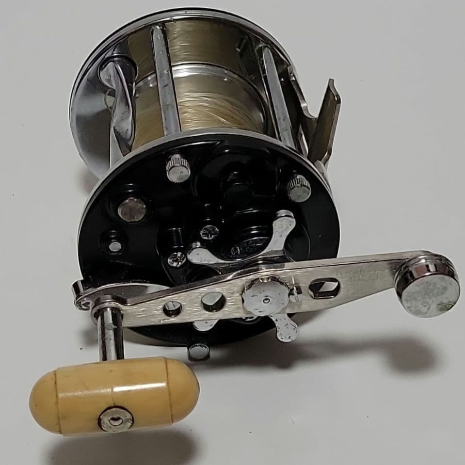 DAIWA (ダイワ) 両軸リール、スピニングリール ×3 〈4点セット〉