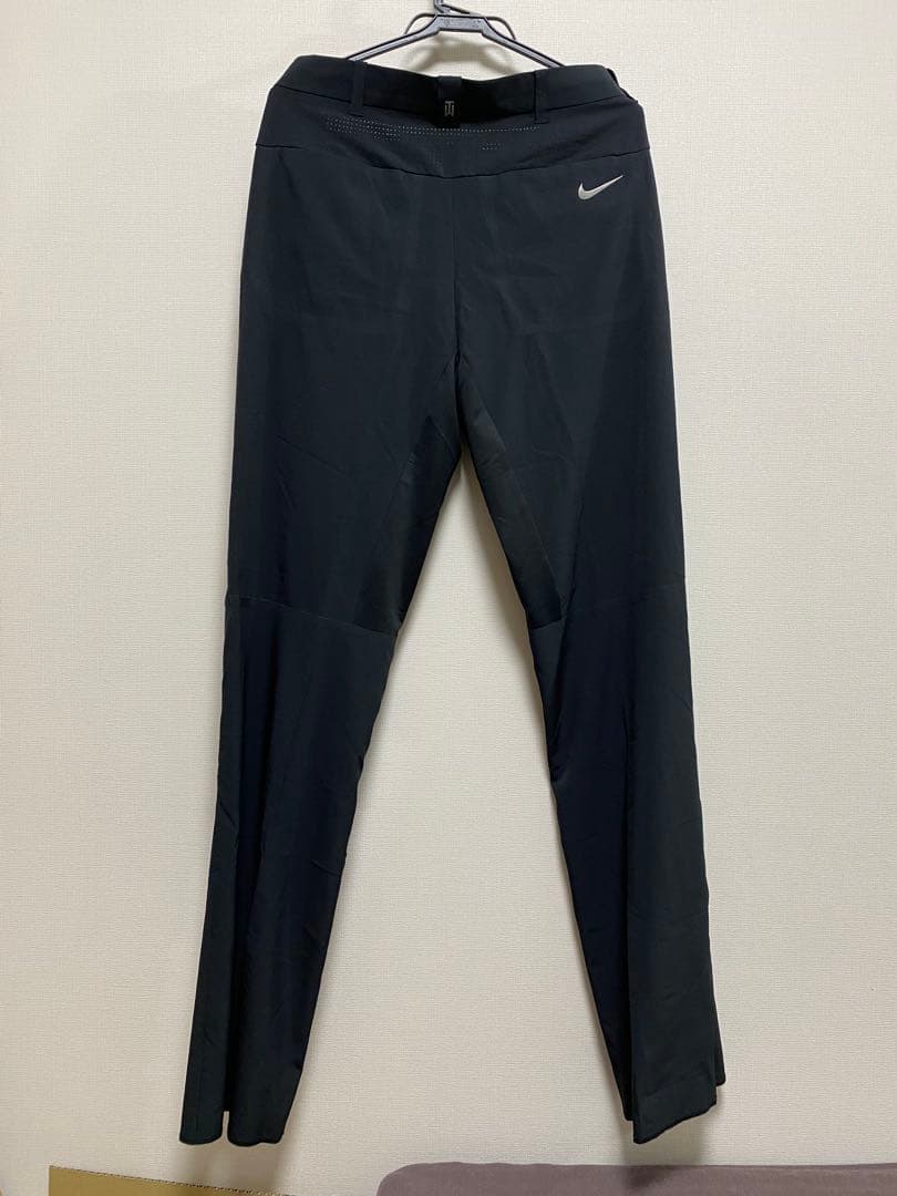 Nike Tiger Woods Collection ゴルフパンツ 32