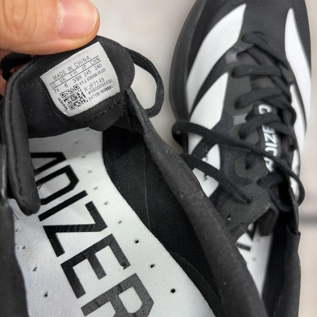 adidas Adios 9 スパイクシューズ