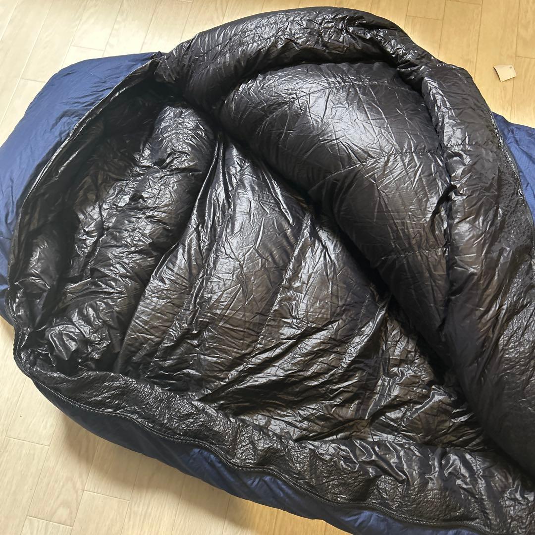 美品　イスカ　ダウンシュラフ　厳冬ISUKA Puff 1100 -35℃