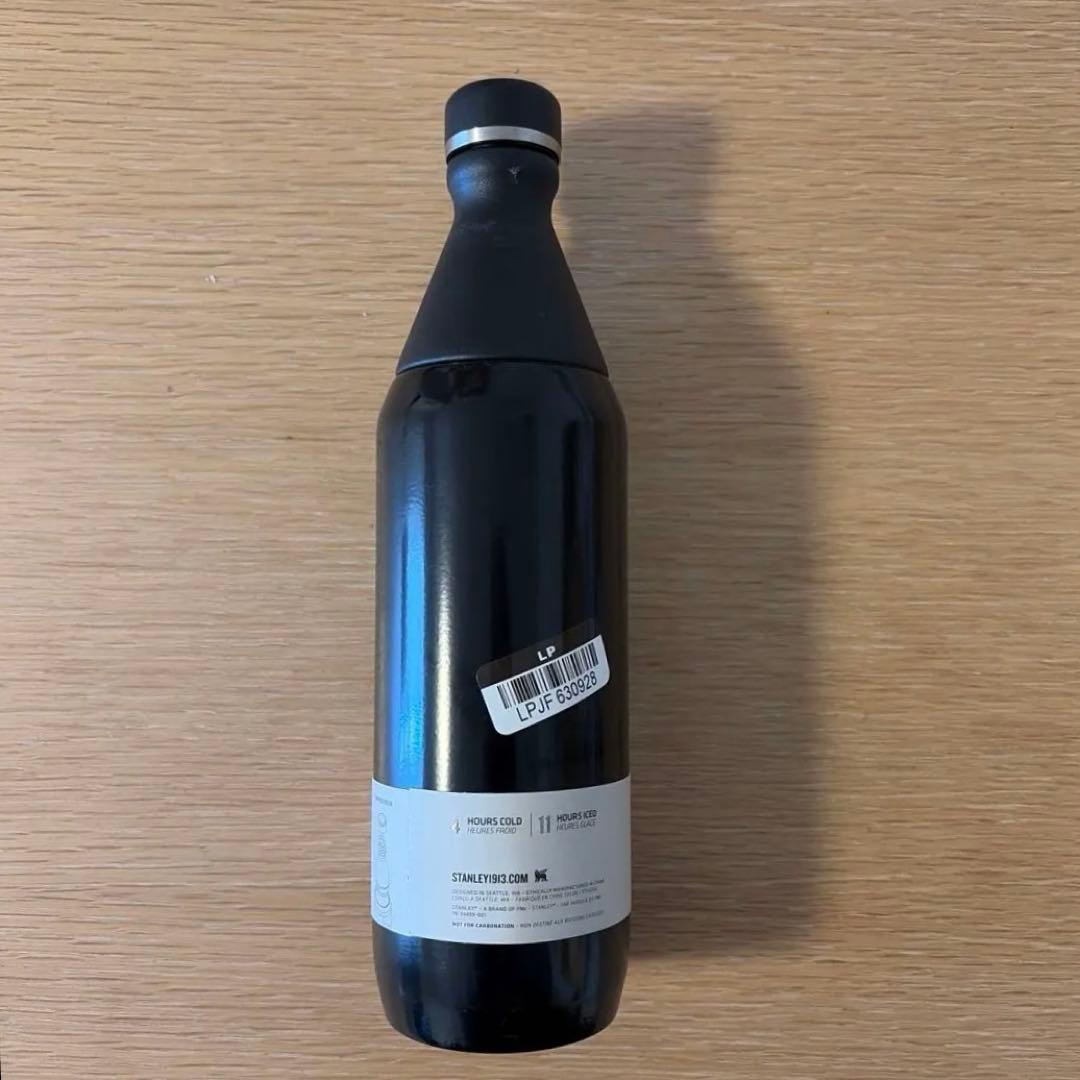 【新品未使用】STANLEY SLIM BOTTLE ブラック 591ml