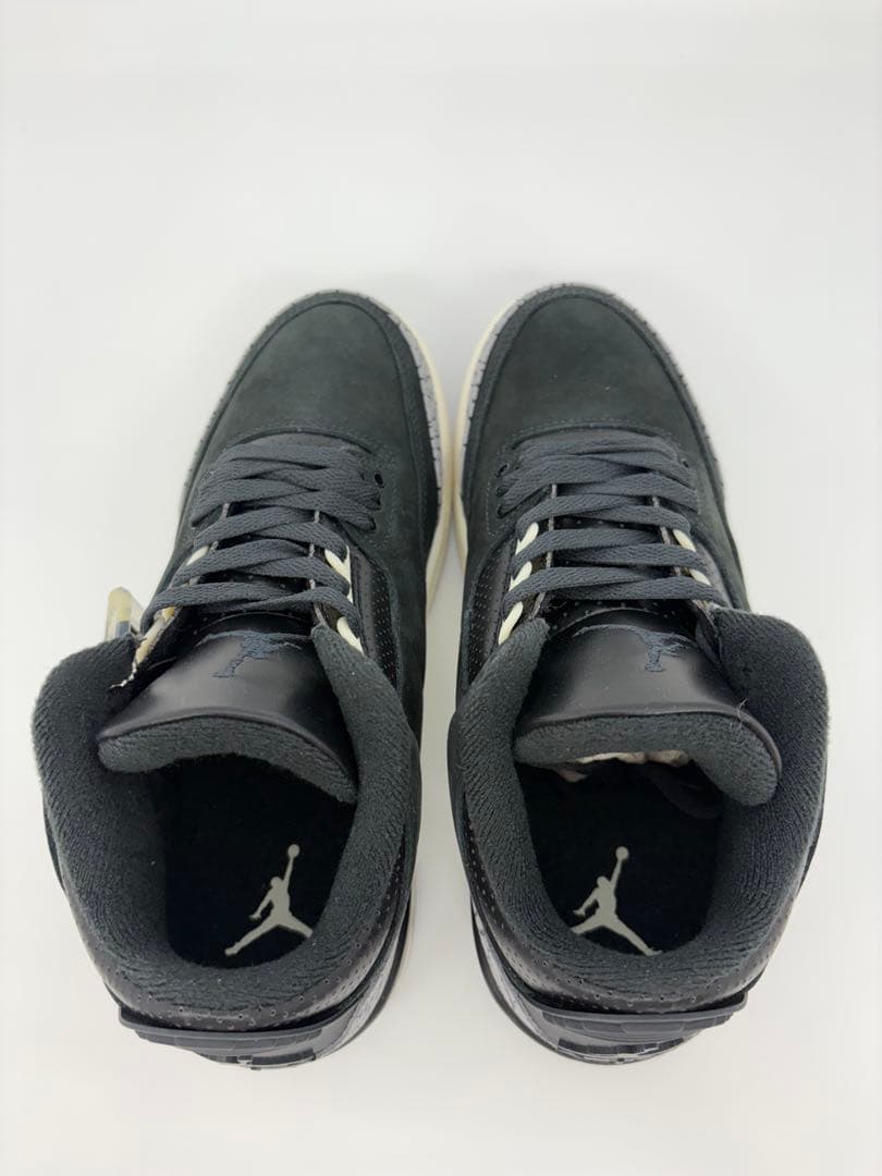 NIKE WMNS AIR JORDAN 3 OFF NOIR　24.5