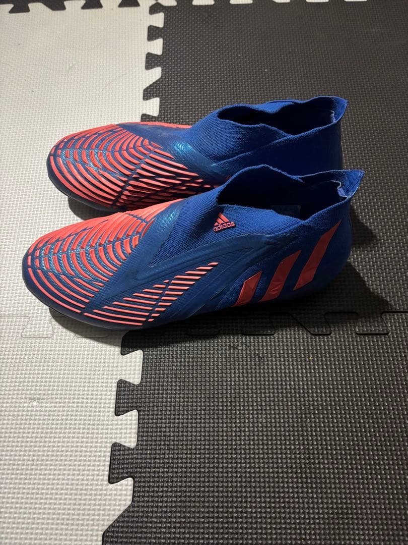 adidas サッカーシューズ プレデターエッジ+AG