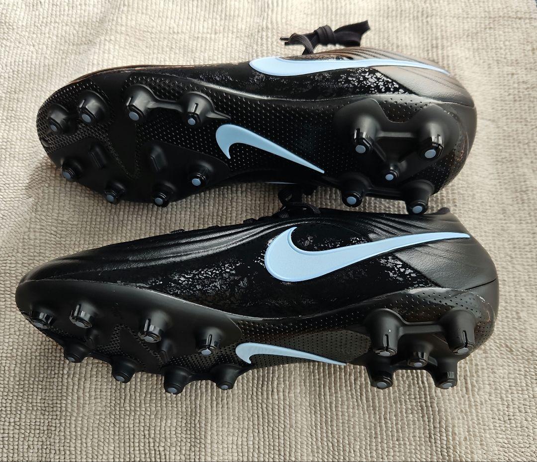 新品NIKEスパイク　 ティエンポ 24.5㎝