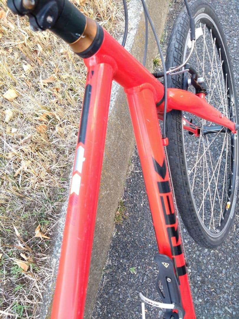 TREK　トレック　7.2 FX 　神奈川　引取限定　クロスバイク