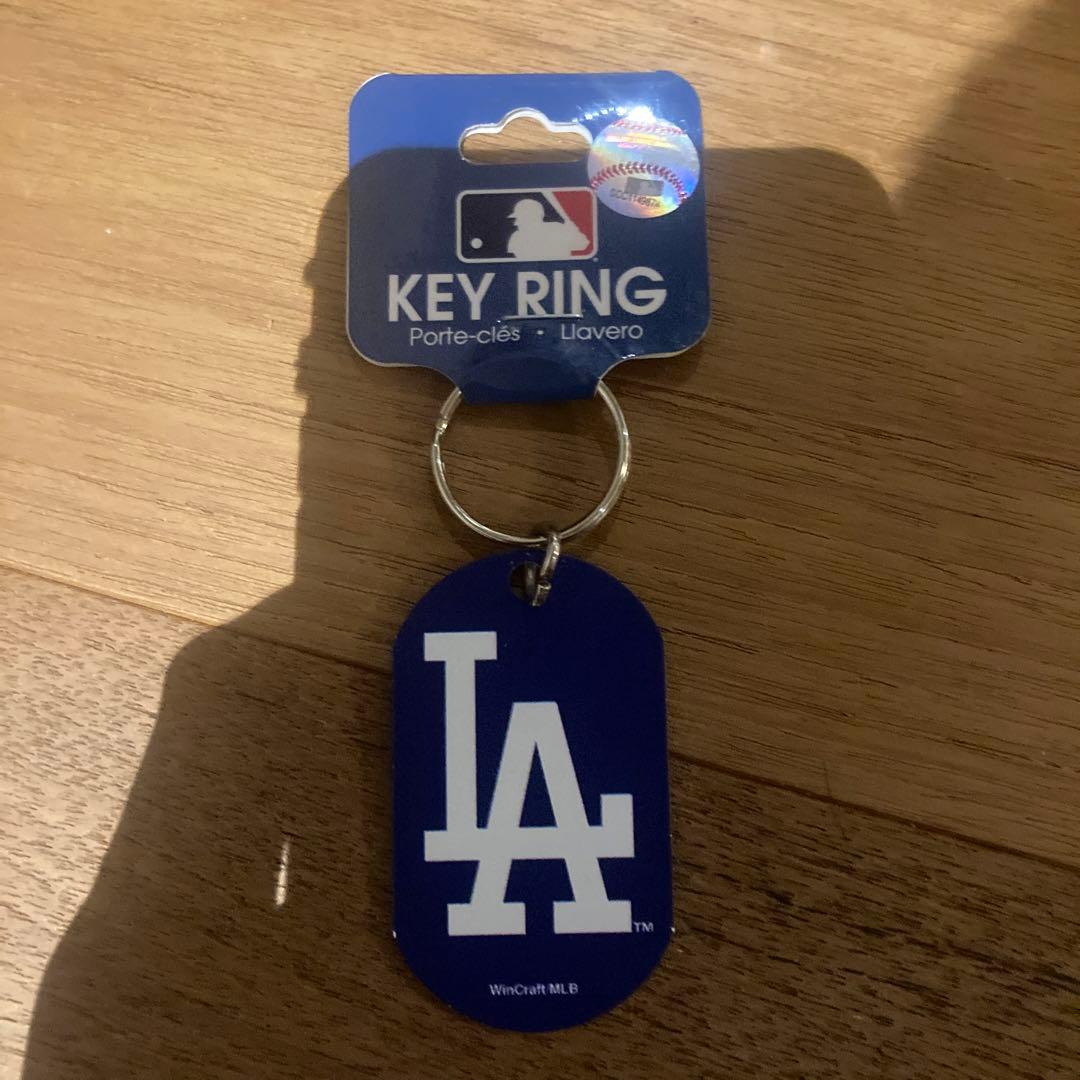 ドジャース　大谷翔平　ステッカー、ボール、キーリングセット